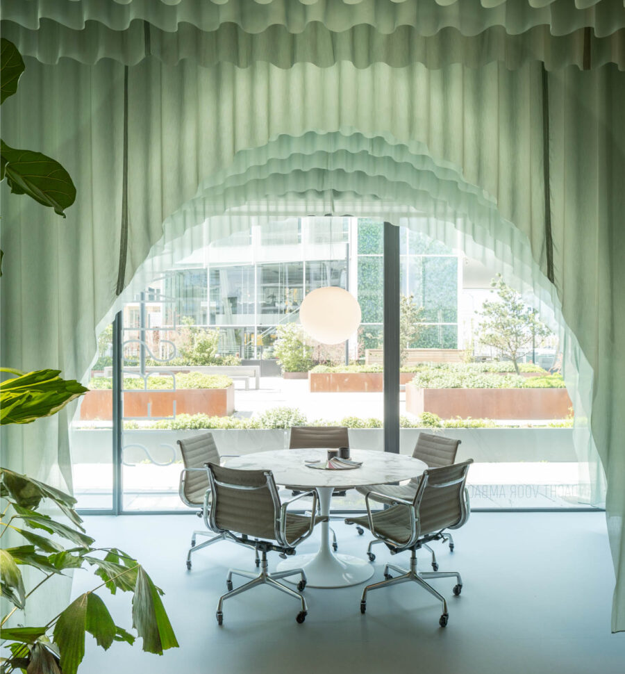 Siersema Stoffeerders - Studio - Dezeen Award - Gordijnen