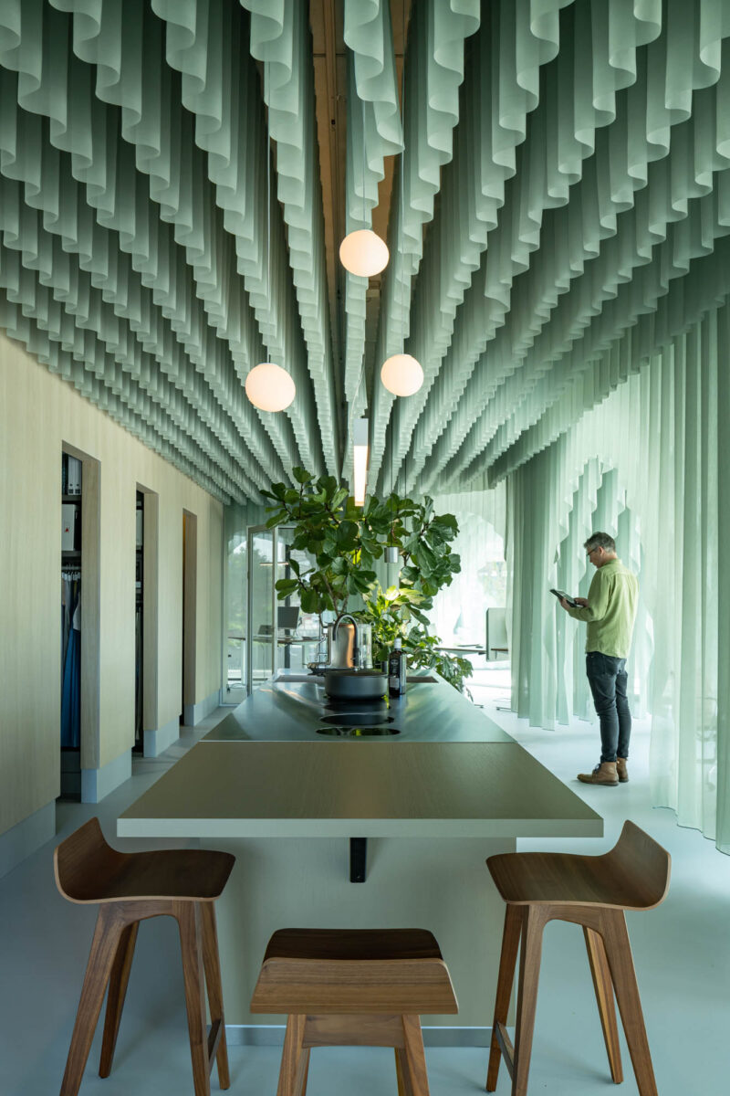 Siersema Stoffeerders - Studio - Dezeen Award - Gordijnen